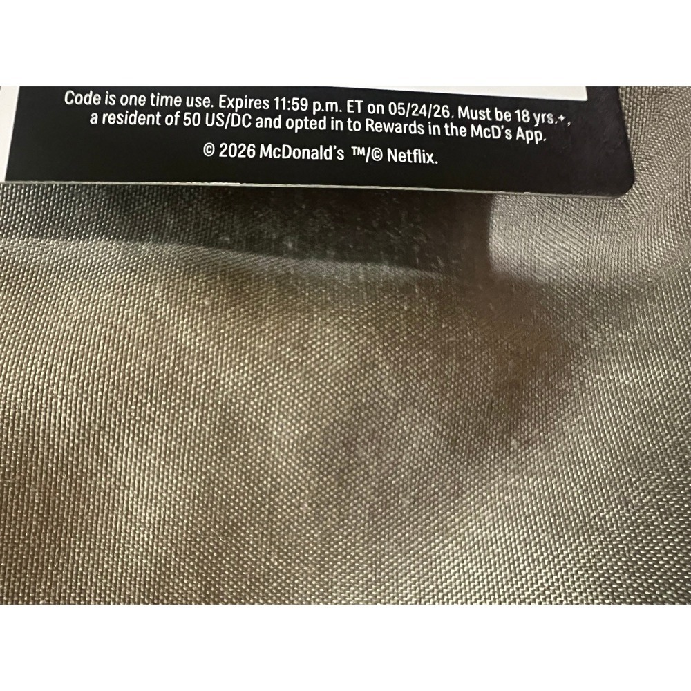 McDonalds x Netflix Hello Friend VIP Exclusive Access Card Holographic Monster - Picture 4 of 4